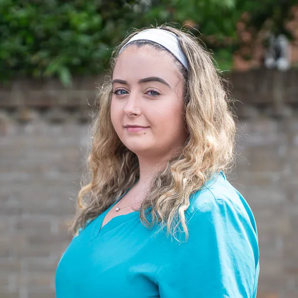 Aisling Bennett - Lynwood (Web)